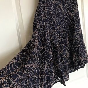 Zara xs lace skirt